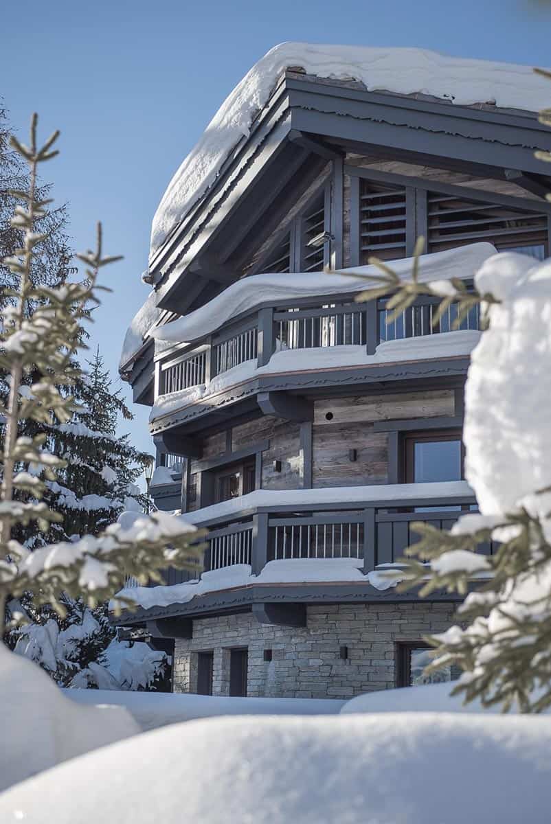 Archidomo, architecte spécialiste des chalets contemporains et haut de gamme au luxe discret à Courchevel, Megève, Val d'Isère, Chamonix...